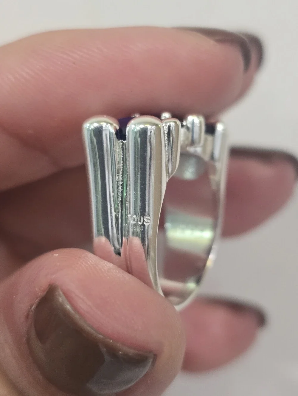 Tous Medium silver bear motif Ring with lab-grown blue sapphire Color Bear LGG